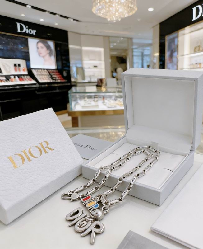 Dior Necklace 02yxs08 (5)