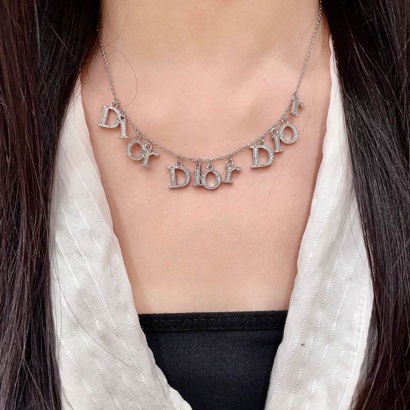 Dior Necklace 02yxs09 (4)