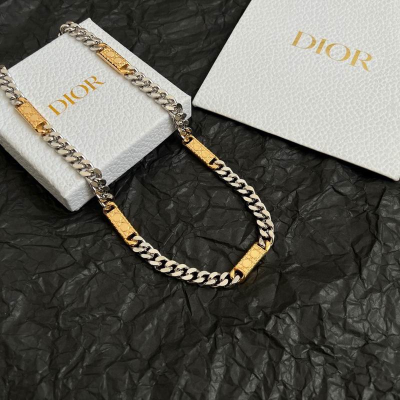 Dior Necklace 02yxs32 (3)