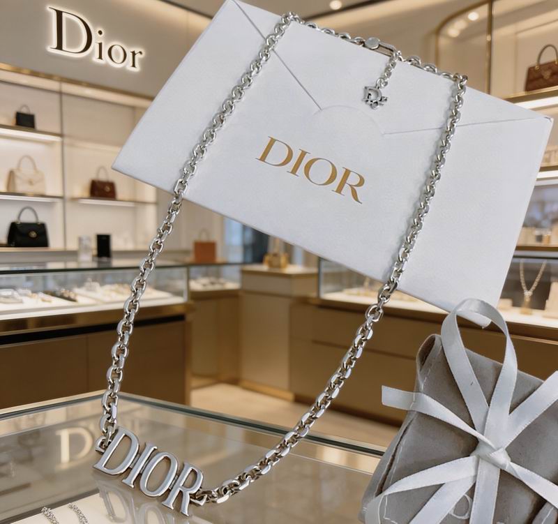 Dior Necklace 02yxs42 (2)