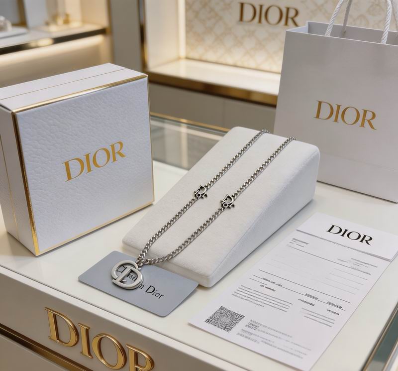 Dior Necklace 02yxs53 (1)