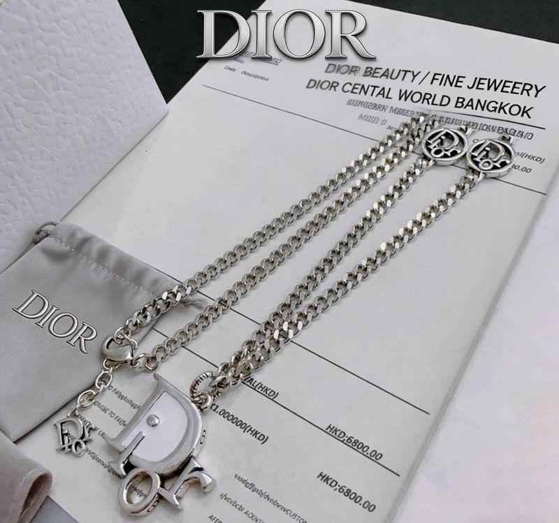 Dior Necklace 02yxs54 (3)