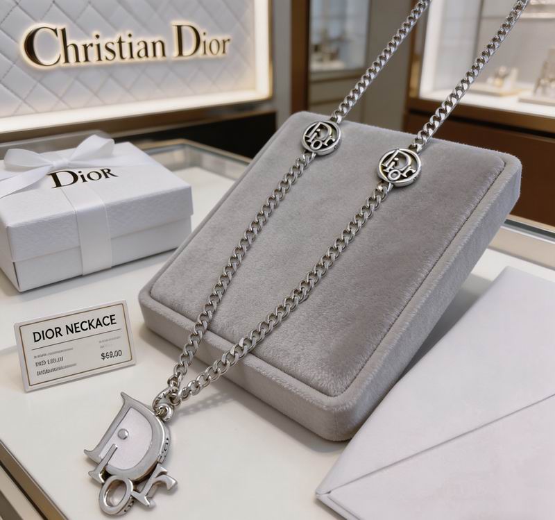 Dior Necklace 02yxs54 (5)