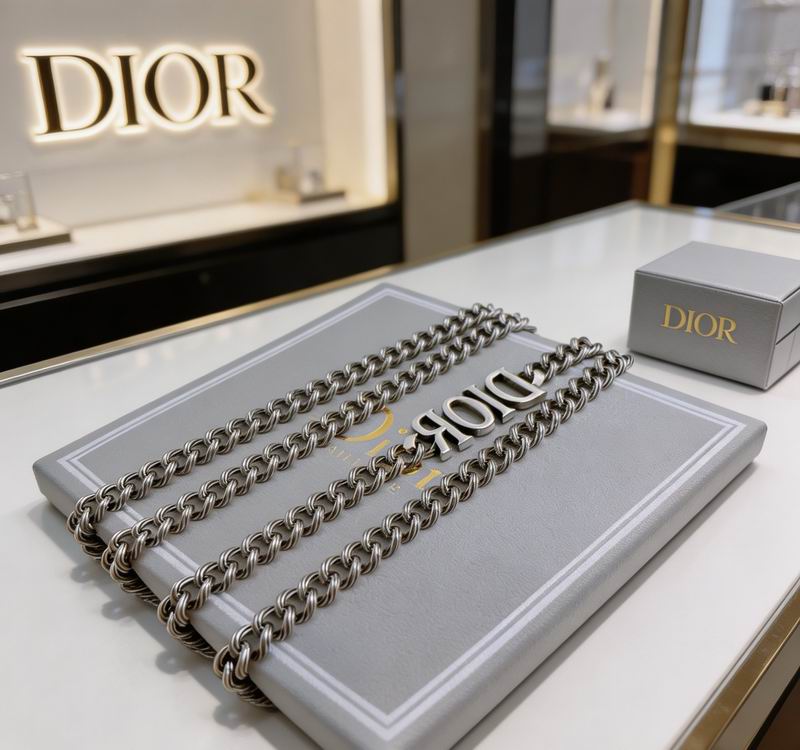 Dior Necklace 02yxs55 (2)