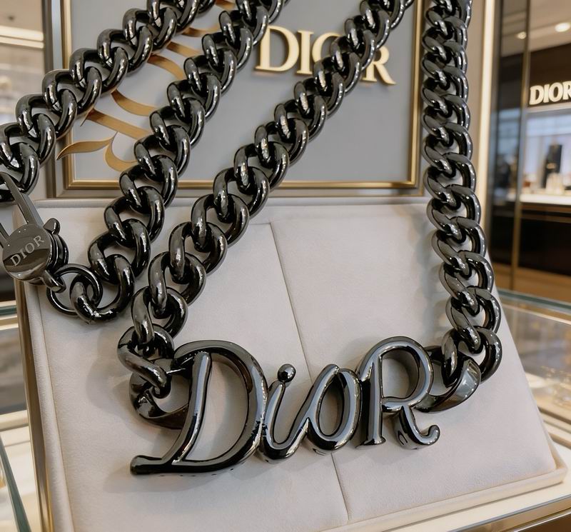 Dior Necklace 02yxs63 (3)