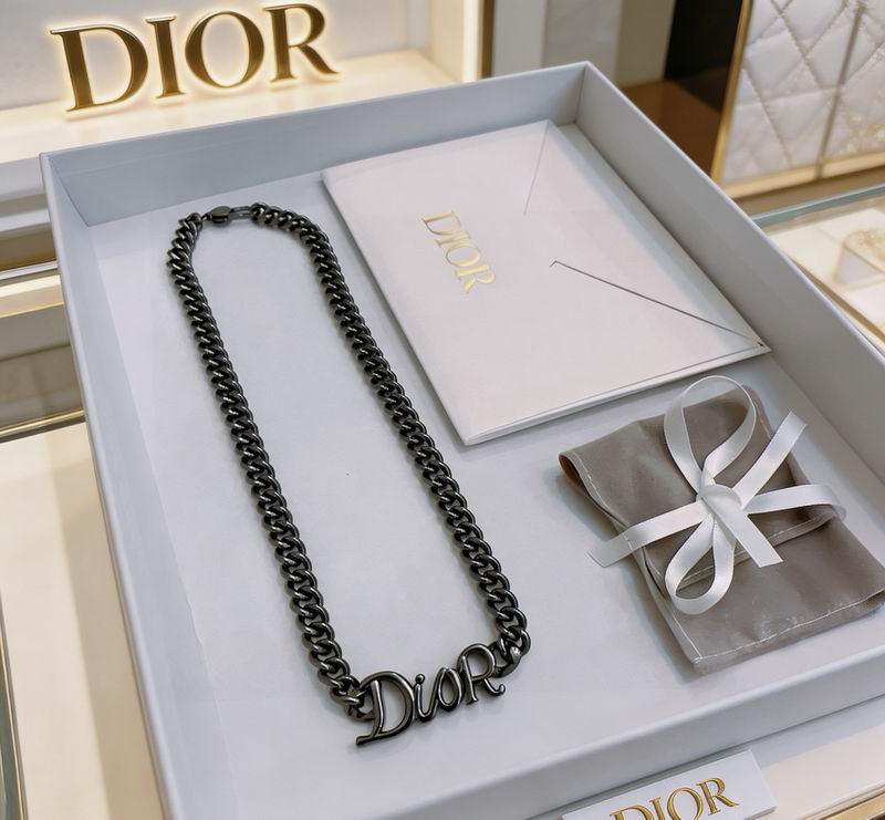 Dior Necklace 02yxs63 (6)