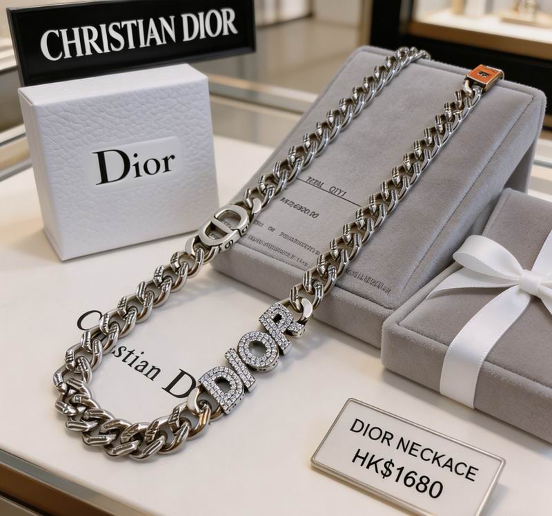 Dior Necklace 02yxs64 (4)