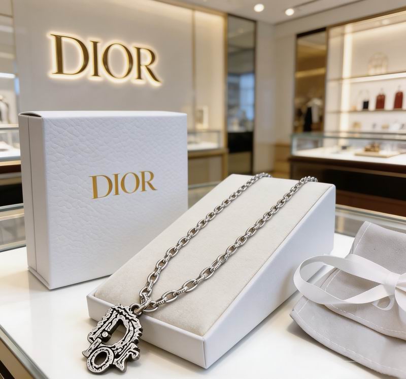 Dior Necklace 02yxs65 (5)