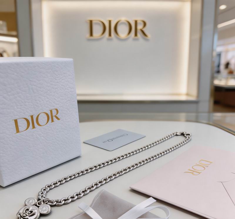 Dior Necklace 02yxs66 (2)
