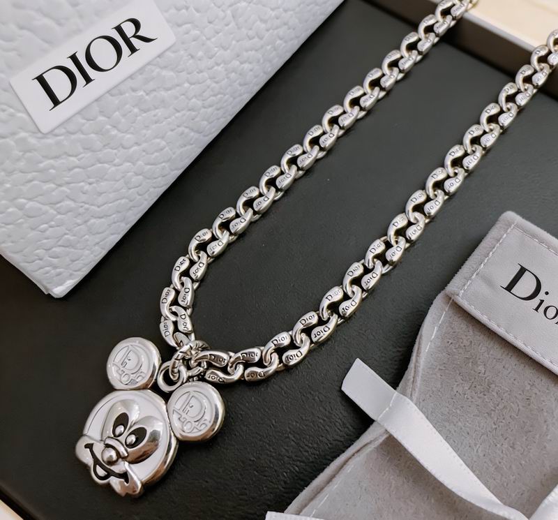 Dior Necklace 02yxs66 (5)