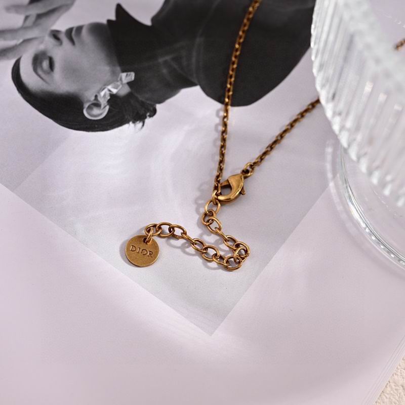 Dior Necklace 02yxs69 (4)