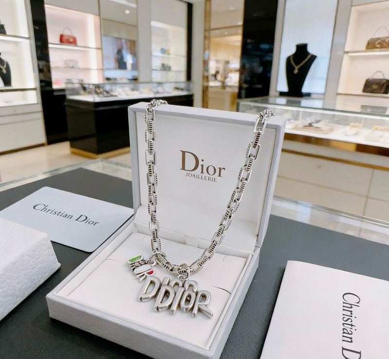 Dior Necklace 03yxs101 (4)