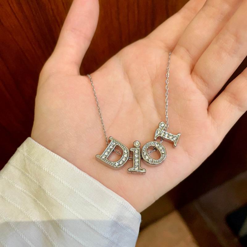 Dior Necklace 03yxs121 (4)