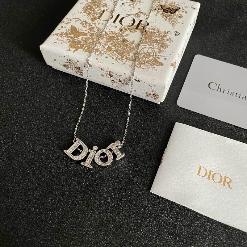 Dior Necklace 03yxs121 (5)