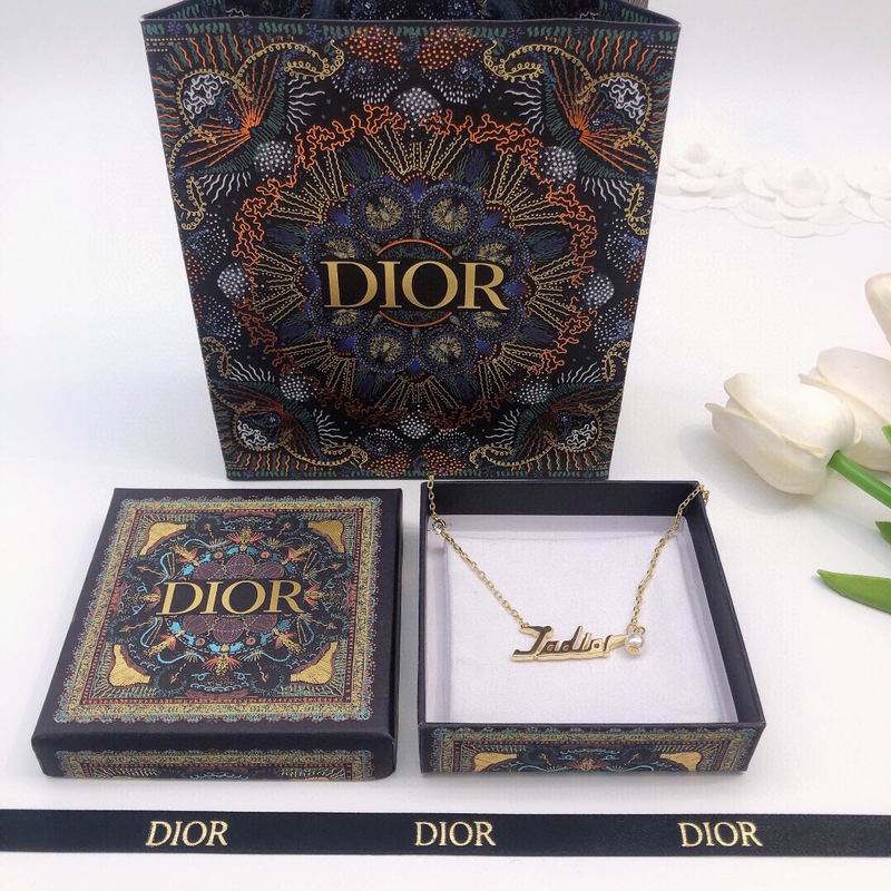 Dior Necklace 03yxs76 (8)