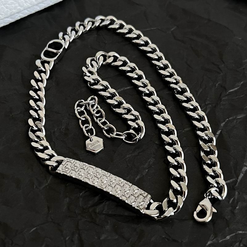 Dior Necklace 03yxs79 (3)
