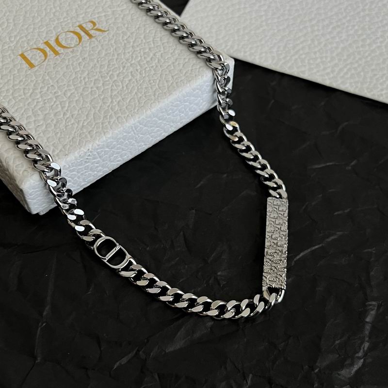 Dior Necklace 03yxs79 (4)