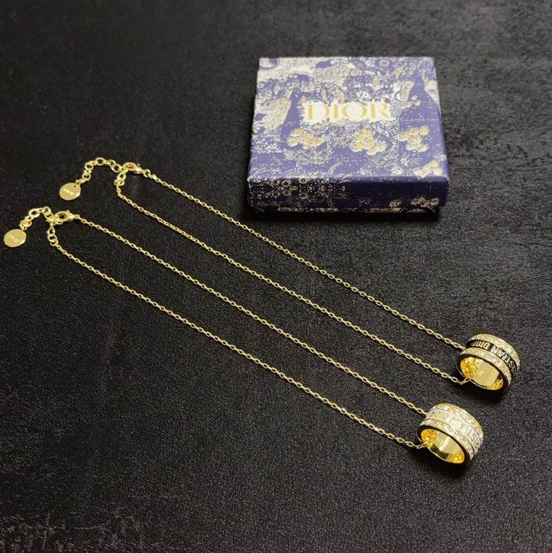 Dior Necklace 03yxs86 (4)