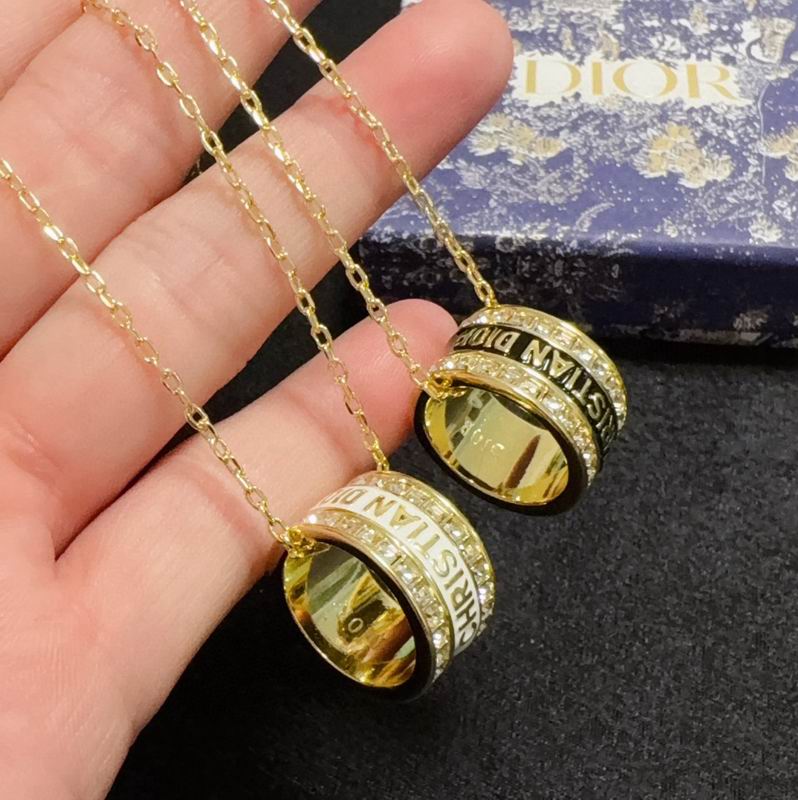 Dior Necklace 03yxs86 (6)