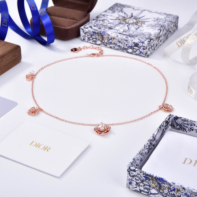 Dior Necklace 03yxs88 (7)