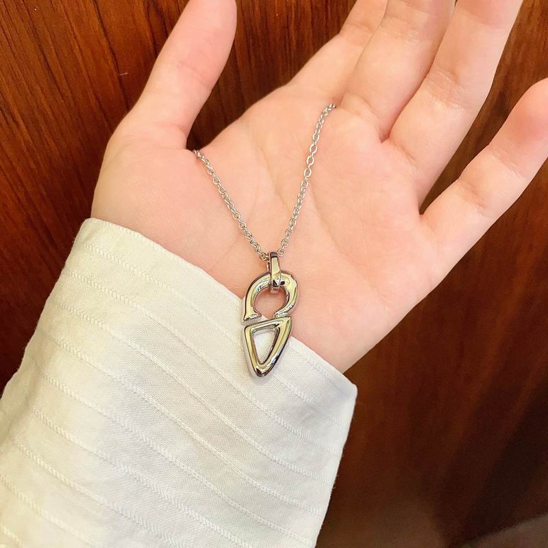 Dior Necklace 03yxs97 (1)