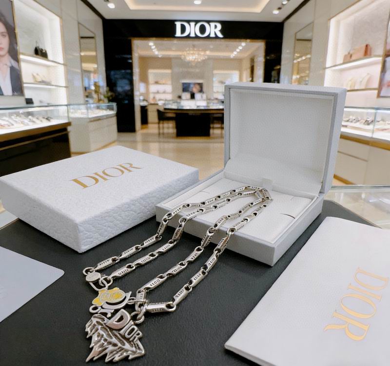 Dior Necklace 03yxs98 (1)