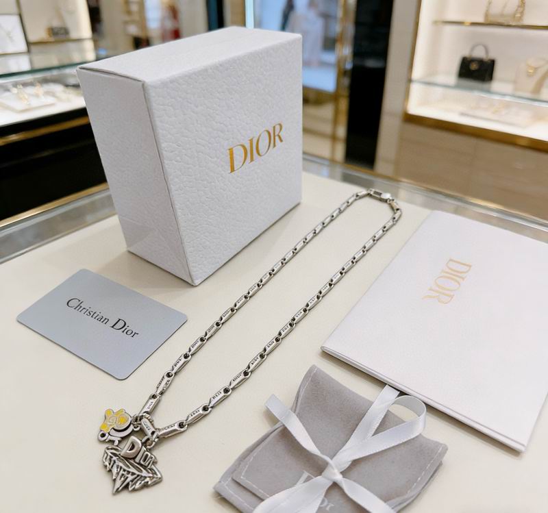 Dior Necklace 03yxs98 (3)