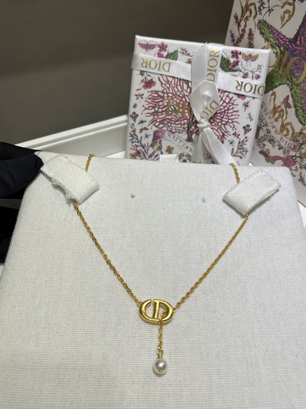 Dior Suits 02yxs01 (4)