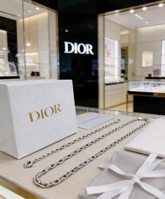 Dior Suits 02yxs06 (8)