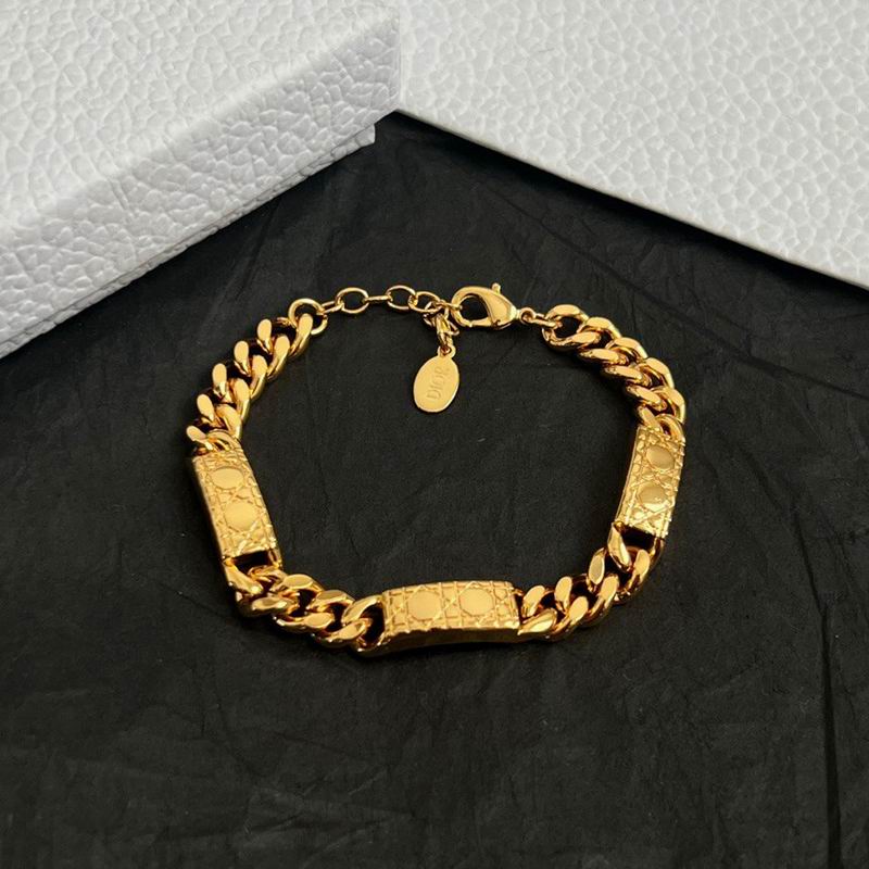 Dior Suits 03yxs14 (5)