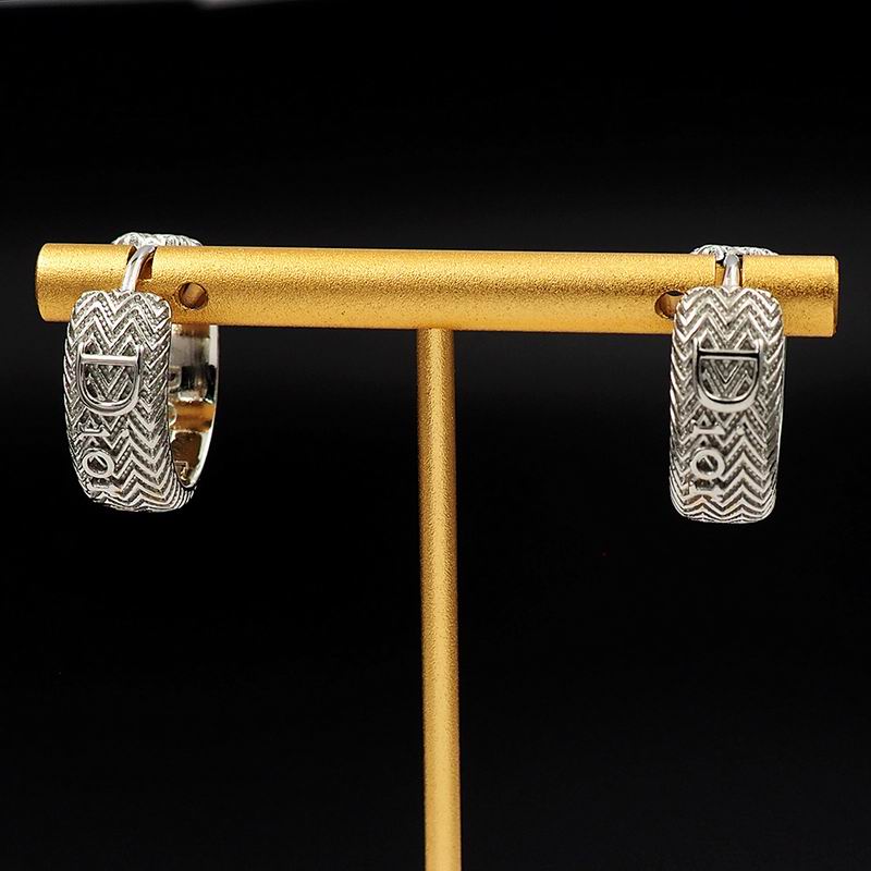 Dior Suits 03yxs23 (4)