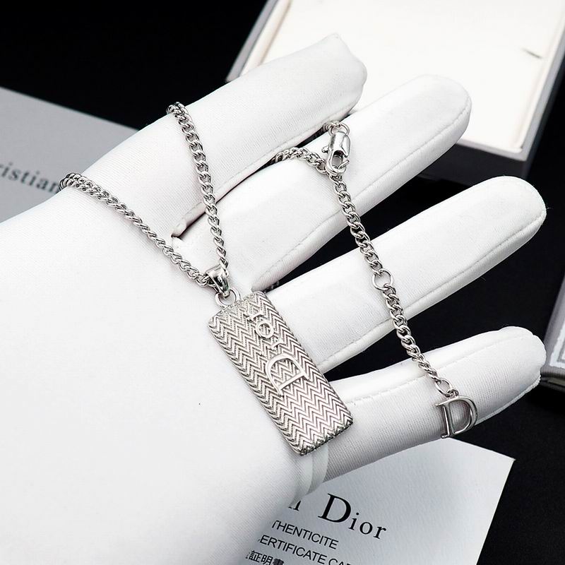 Dior Suits 03yxs27 (5)