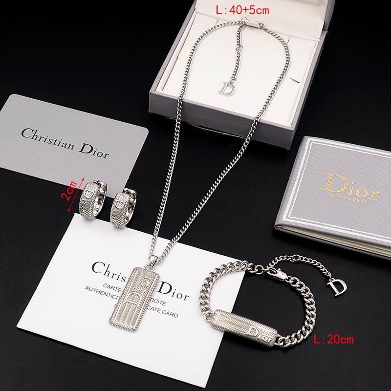 Dior Suits 03yxs28 (14)