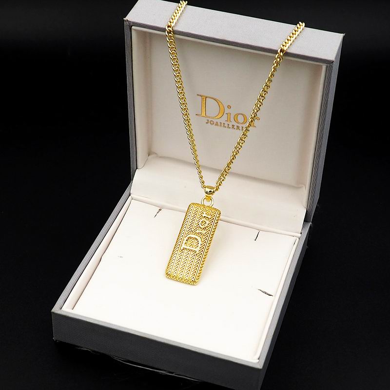 Dior Suits 03yxs28 (9)