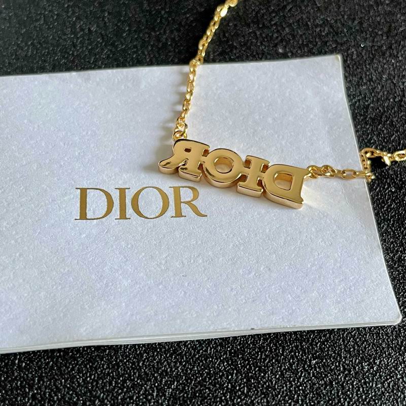 Dior Suits 03yxs29 (11)