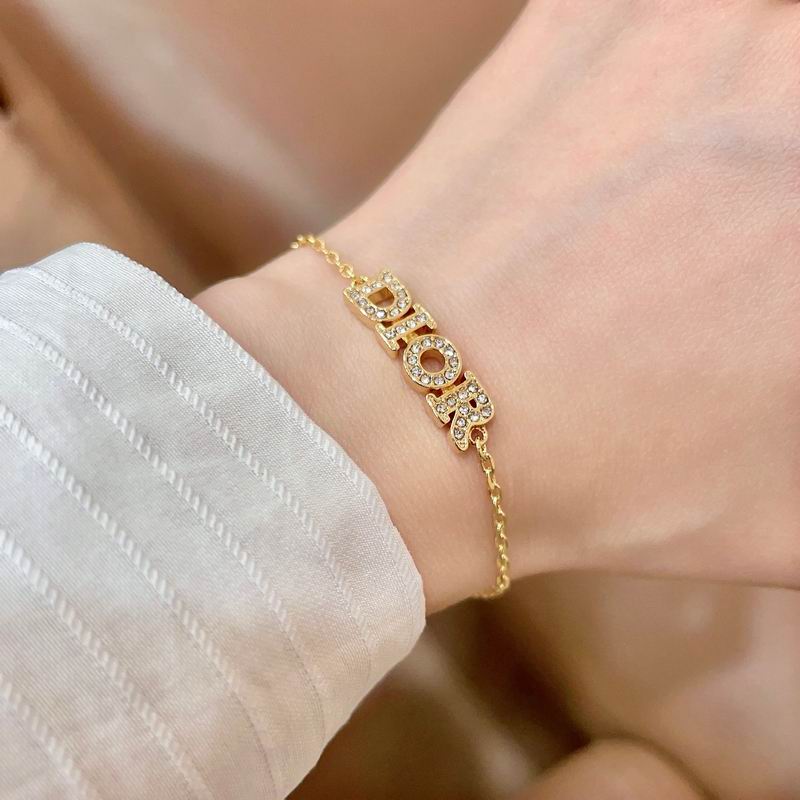 Dior Suits 03yxs30 (10)