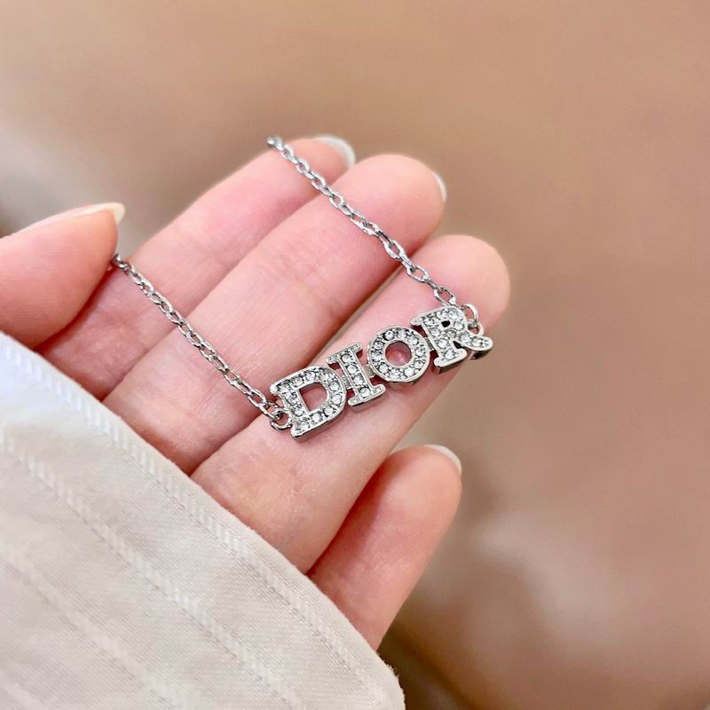 Dior Suits 03yxs30 (3)