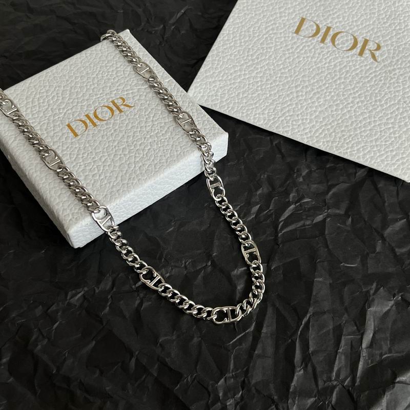 Dior Suits 03yxs35 (10)