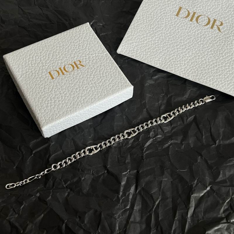 Dior Suits 03yxs36 (5)