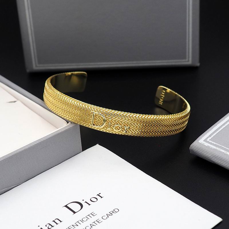 Dior Suits 03yxs37 (17)