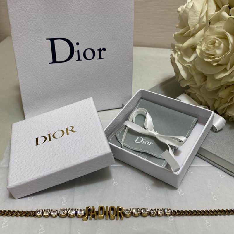 Dior Suits 03yxs38 (3)