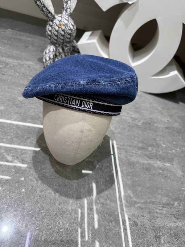 Dior beret dx (106)
