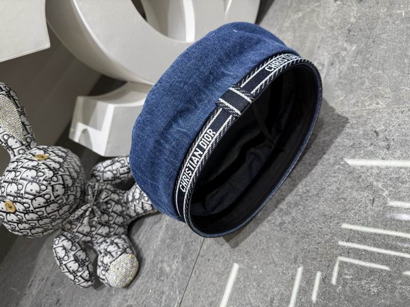 Dior beret dx (238)