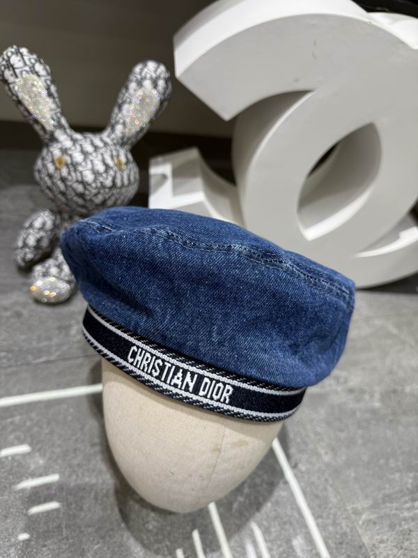 Dior beret dx (239)