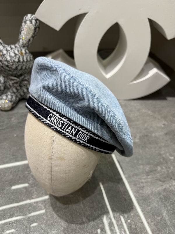 Dior beret dx (242)