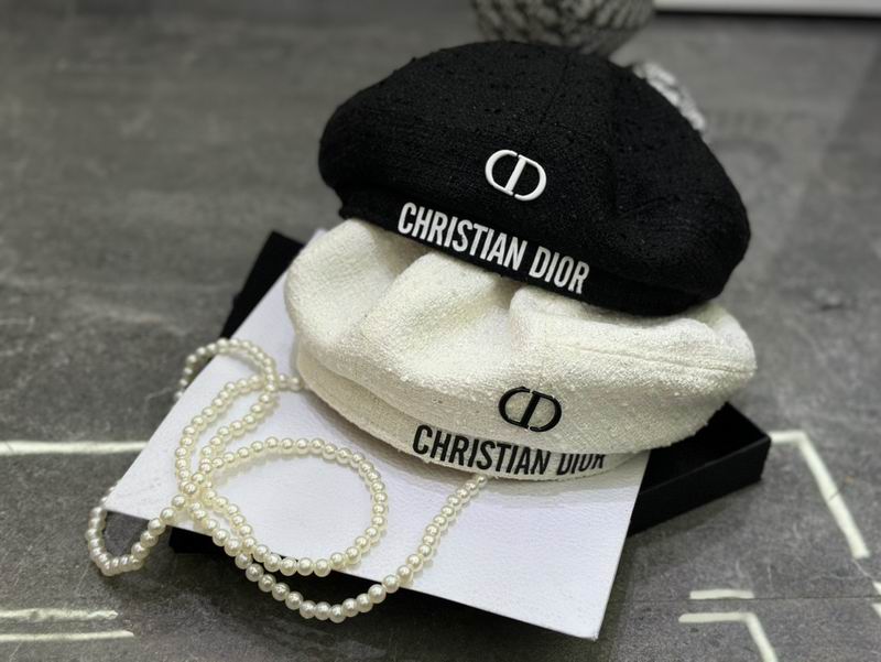 Dior beret dx (267)