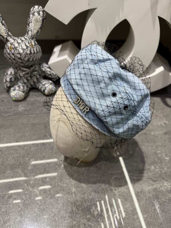 Dior beret dx (98)
