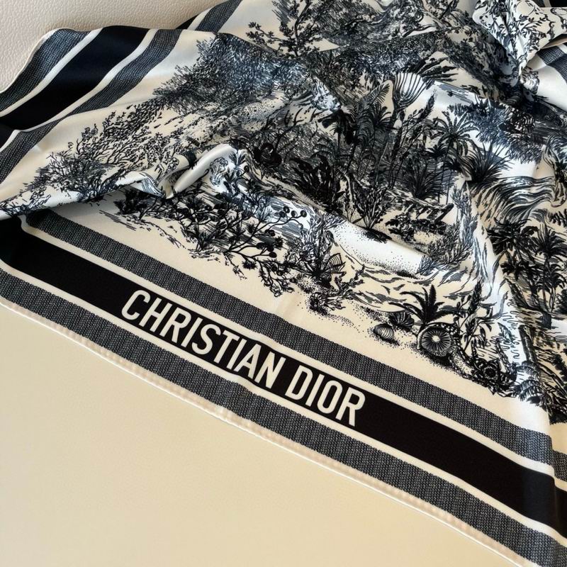 Dior silk scarf 90X90cm E14 (3)