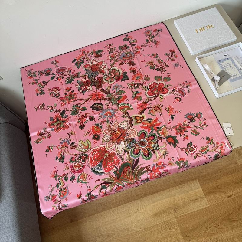 Dior silk scarf hm (10)