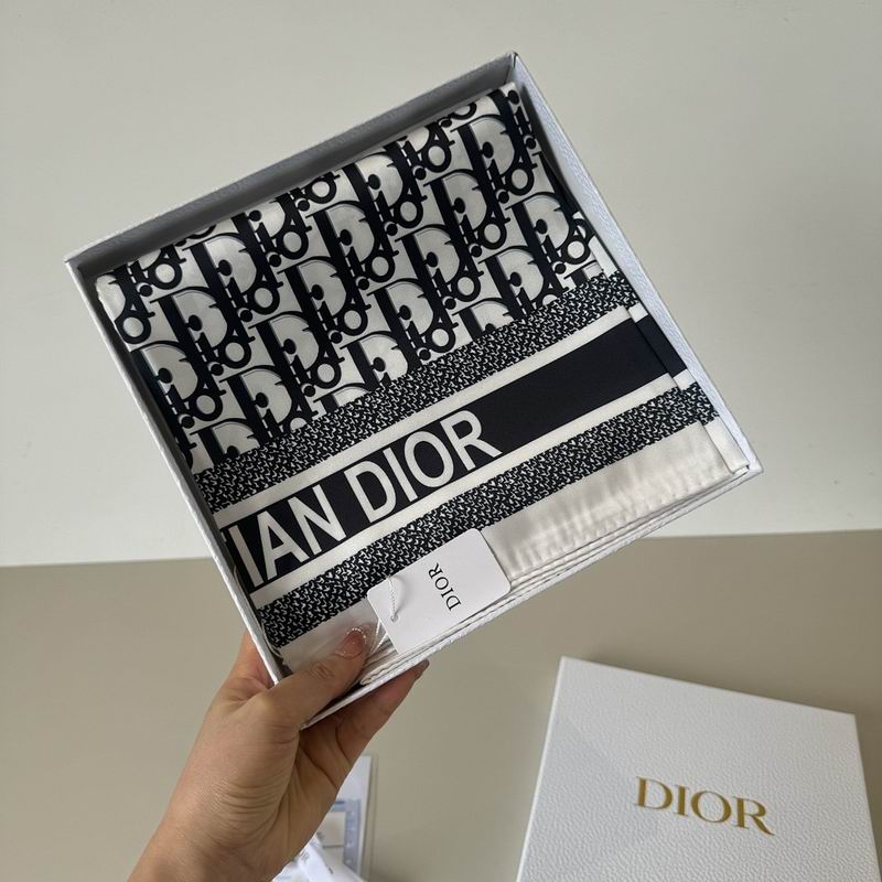Dior silk scarf hm (122)